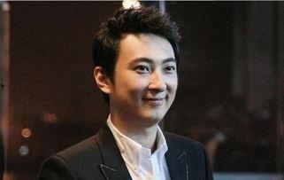 娱乐吃瓜背景女星是谁,揭秘“吃瓜群众”热议的神秘女星